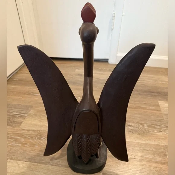 Pier 1 Hand Carved Wood “Kalao”, Bird Art Sculpture with Tag. - Picture 7 of 12